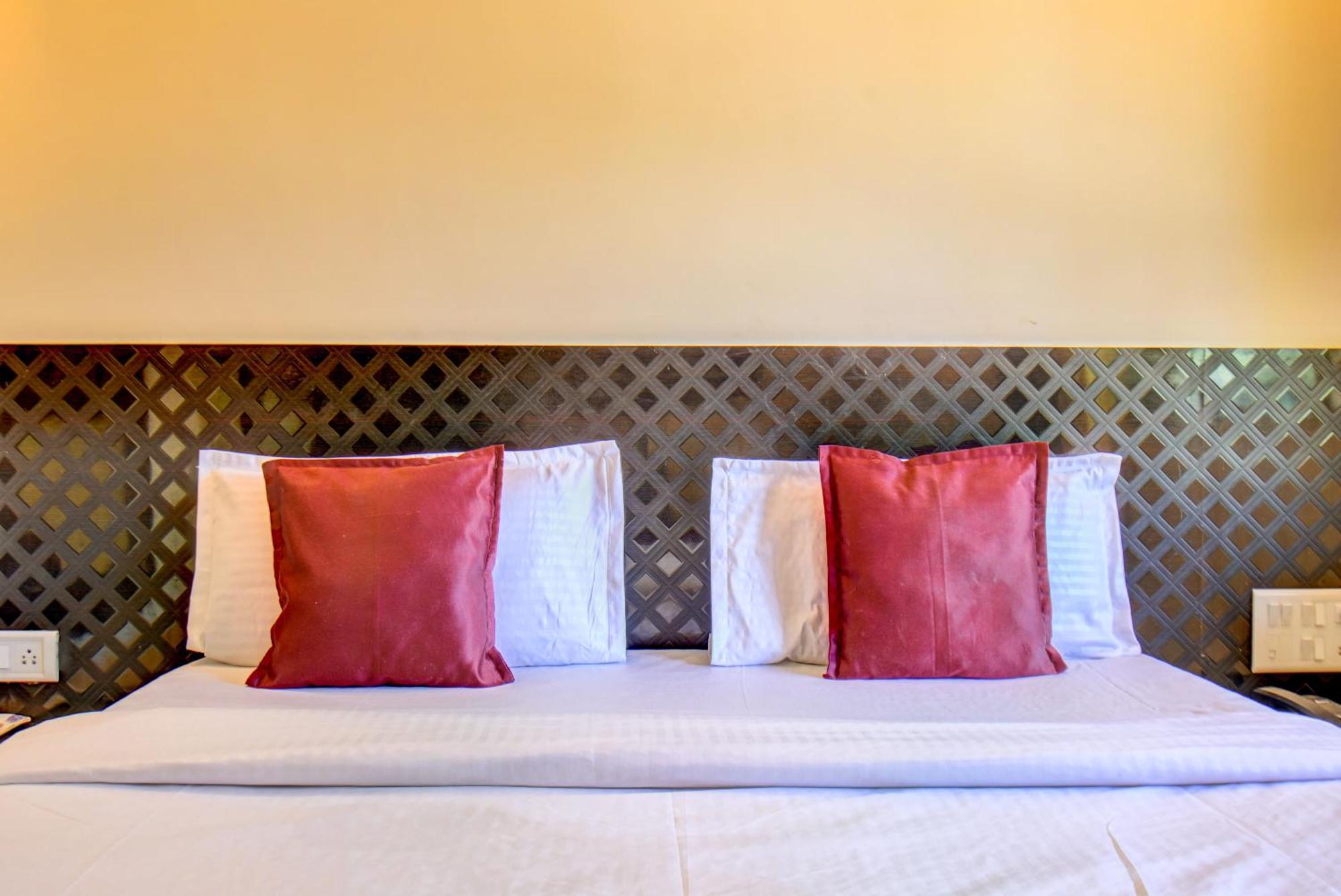 New Jijau Residency, Mahabaleshwar Hotel Ngoại thất bức ảnh