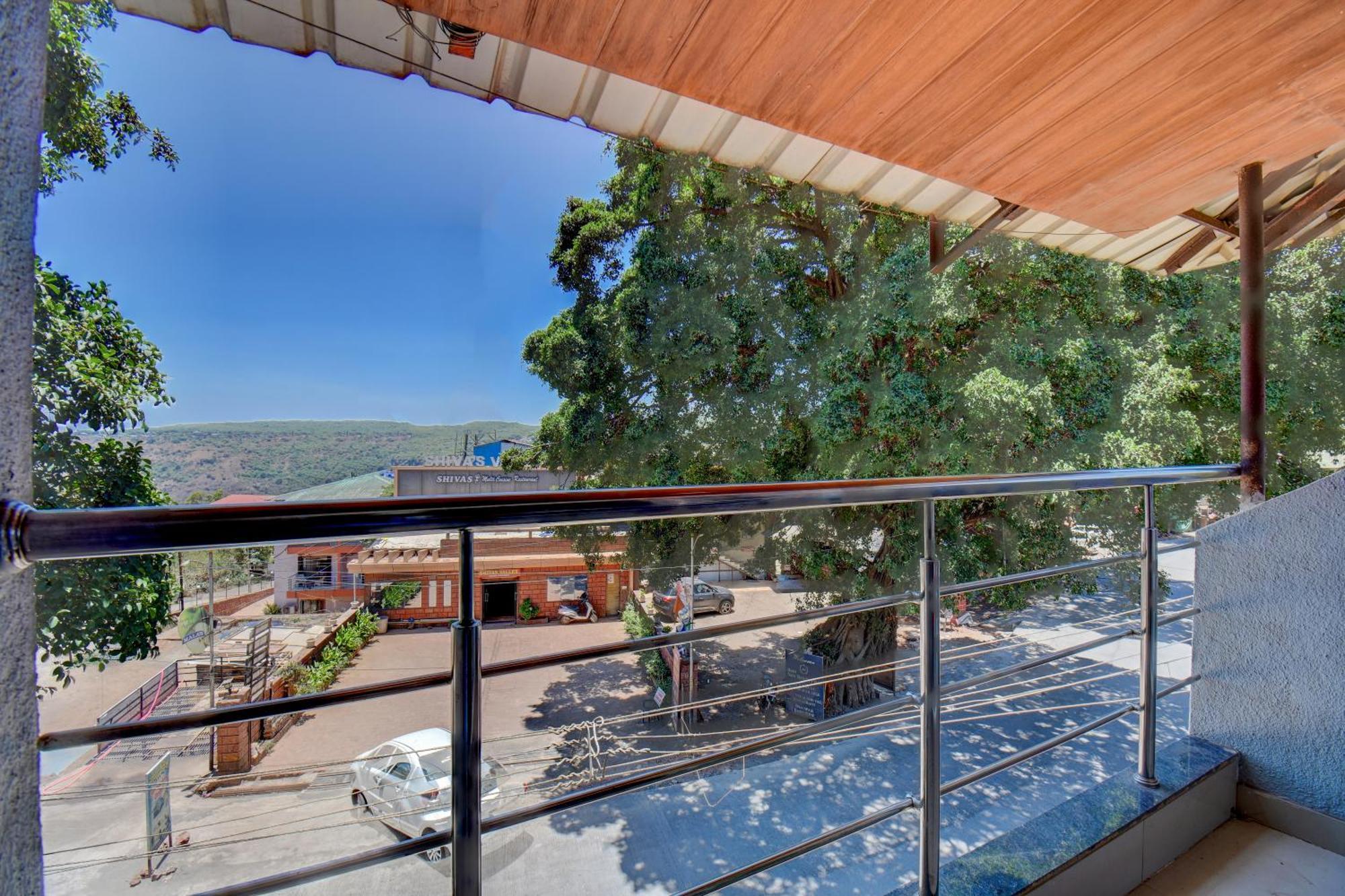 New Jijau Residency, Mahabaleshwar Hotel Ngoại thất bức ảnh